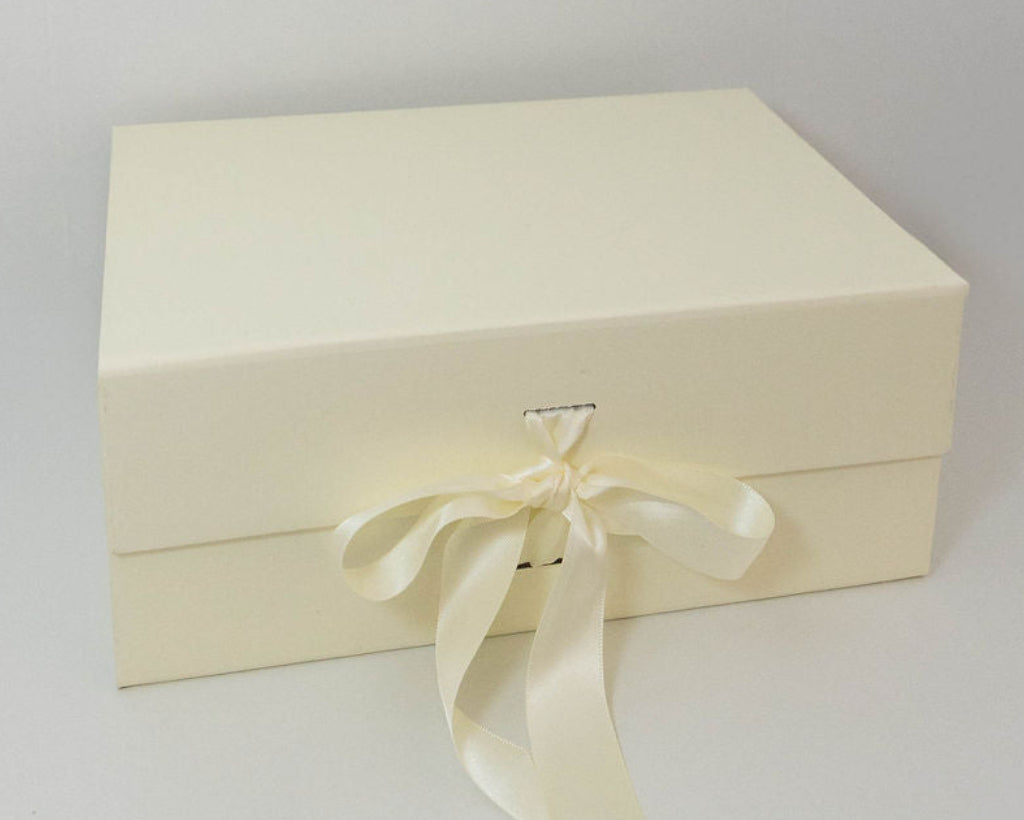 Solefina baby gift box.