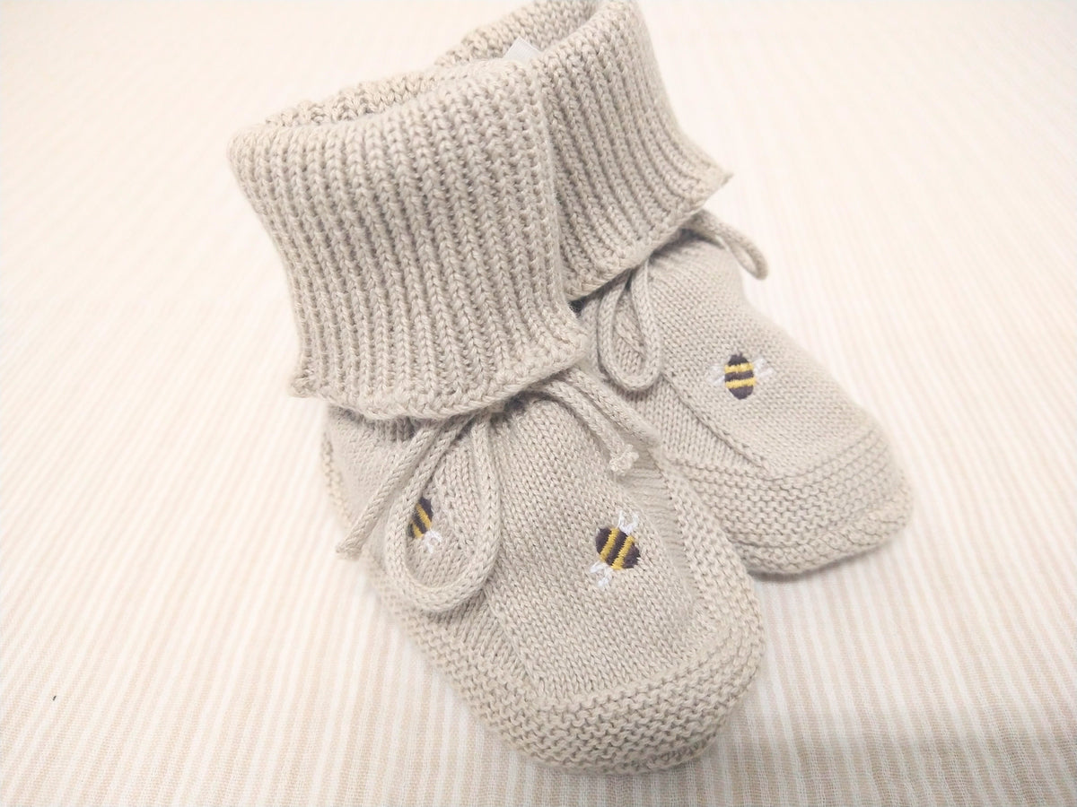 Saga Copenhagen bumble bee booties